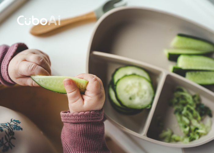 寶寶成長新趨勢：嬰兒主導斷奶 (BLW) 的完整指南