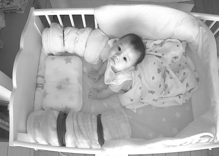 能及時阻止危險發生，並提供「事件標記」回放功能，隨時掌握寶寶作息