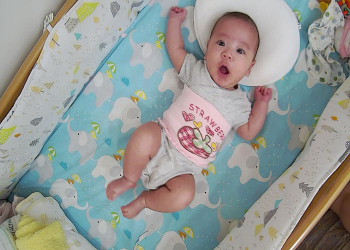 想訓練嬰兒分房睡，但又擔心翻身意外發生，所以用【Cubo Ai 寶寶攝影機】